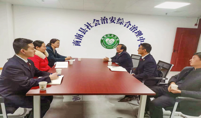 檢察官“坐班”解民憂